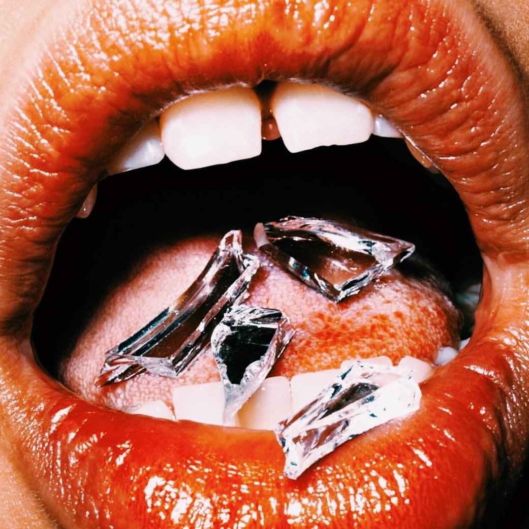 ─ Ｘ Ｏ Ｘ Ｏ．