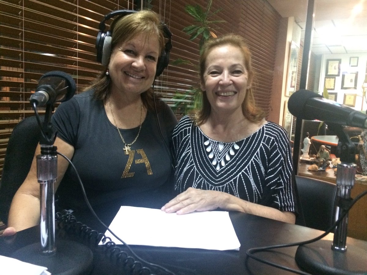 #AlAire #ConstelacionesFamiliares en #LaMagiaDeAmaliaHeller junto a #AstridKassert <a href="/ordensistemico/">Astrid Kassert</a>