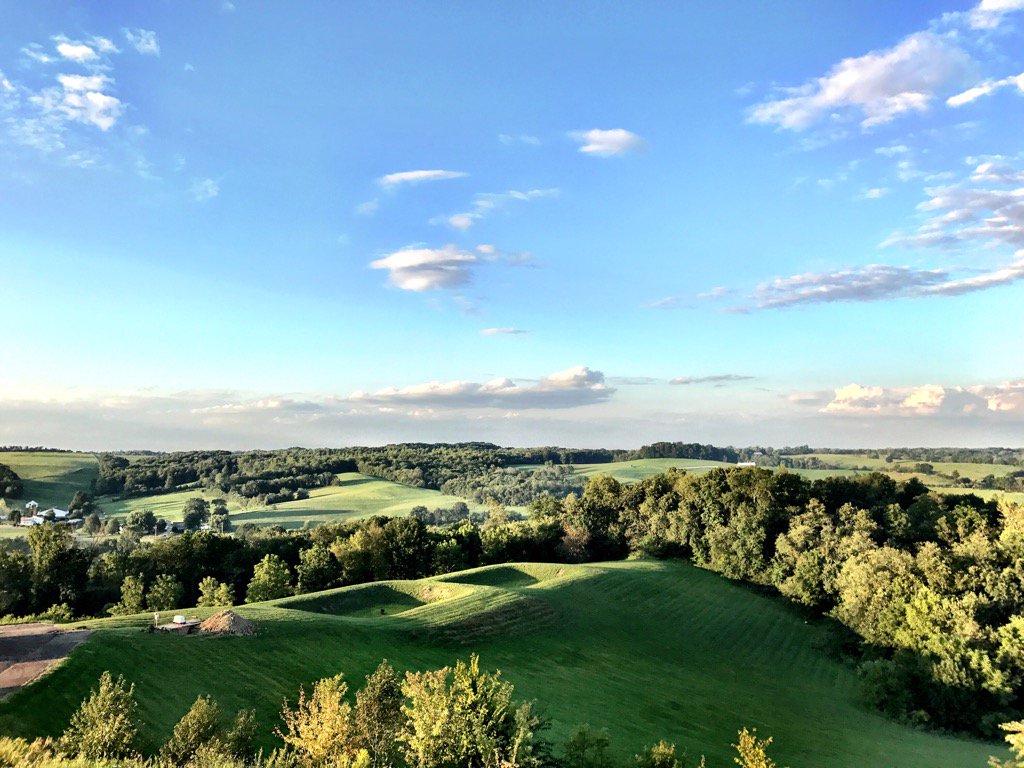 GroupTravelMac's tweet photo. #GOF17 #OhioAmishCountry sunset. #Gorgeous area. #Travel. https://t.co/m3LsLYOzKX