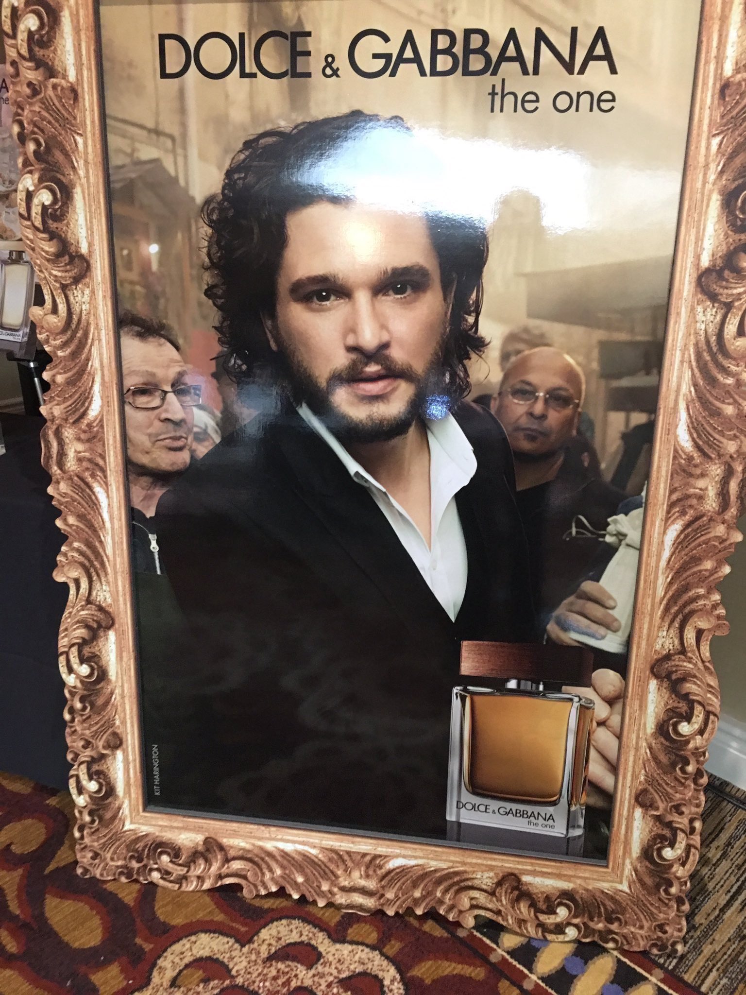 Kit harington top cologne dolce gabbana