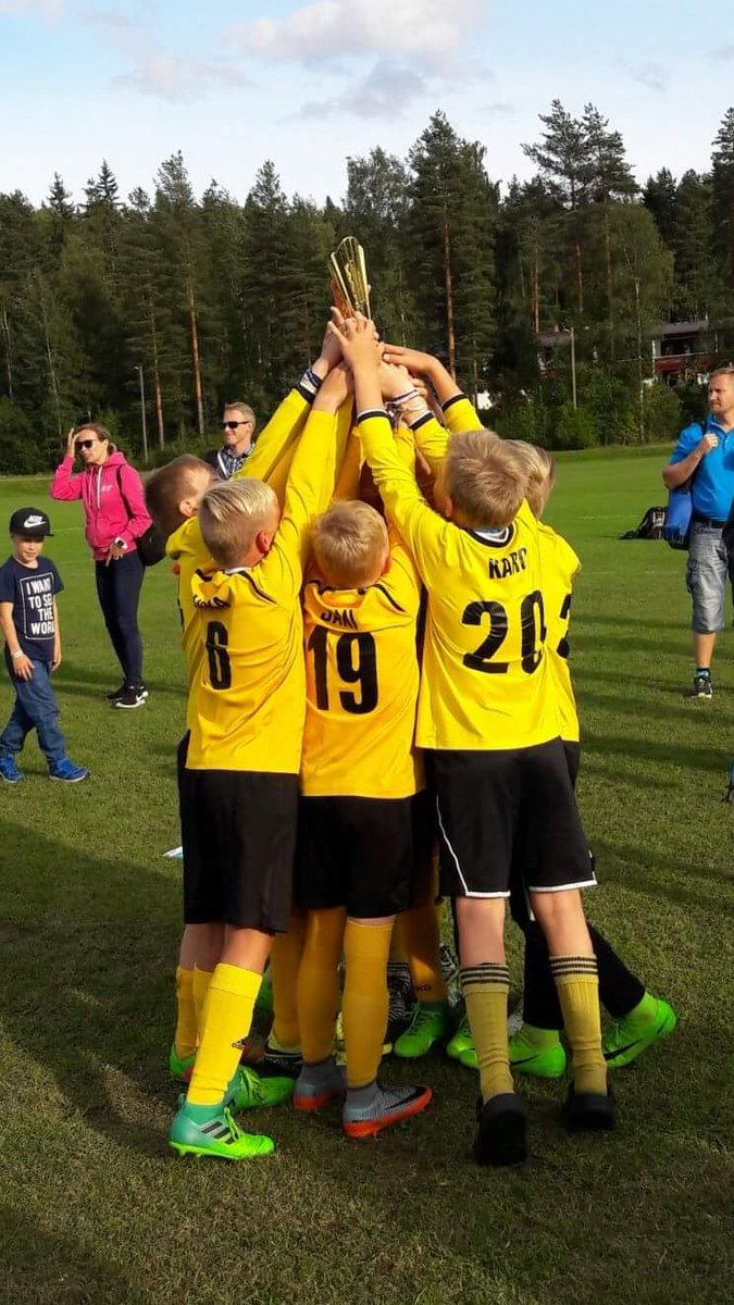 Keika P07 osallistui vknloppuna #CometsCup 2017 turnaukseen Jyväskylässä kolmella peliryhmällä. Tuomisina komeasti  kilparyhmän voitto!