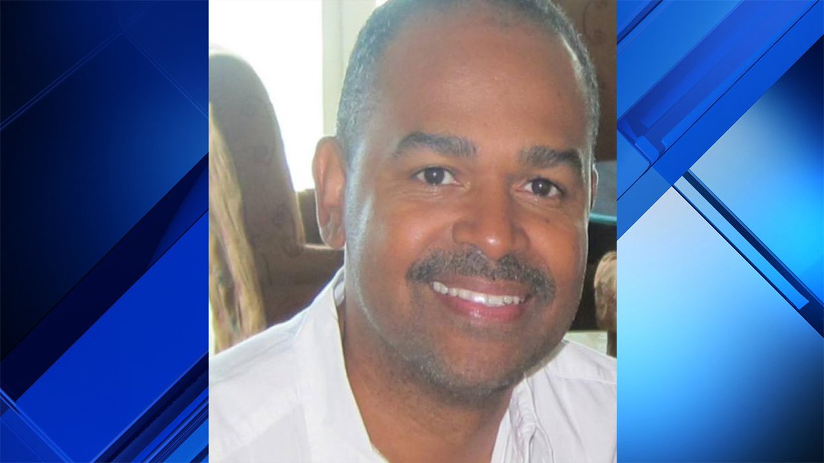 Former Miami principal accused of using school district funds to pay nanny bit.ly/2wFM7Ps?utm_me… https://t.co/FuDkWmI1Oq