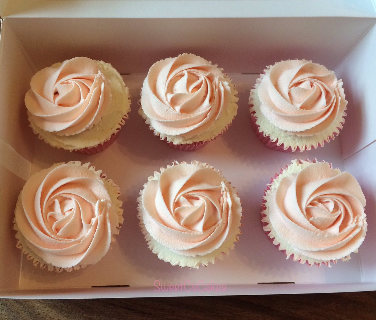 Rose swirl vanilla cupcakes. Xx #Cupcakes #vanilla #rose #buttercream #pink xx