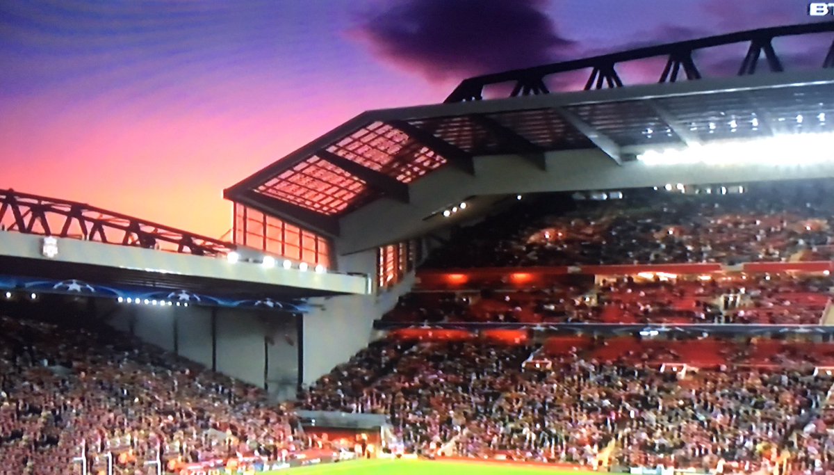 staceyevo's tweet photo. And there's me thinking Anfield couldn't look any better #RedskyRednight https://t.co/FeE50vpzRv