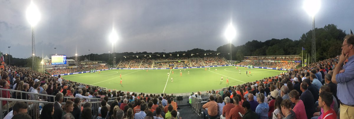 What a match, what a tournament! Alsnog poulewinnaar na de 6-0 overwinning tegen Oostenrijk!🦁🇳🇱🏑#PicOfTheDay #NoExcuse #TeamPrincess