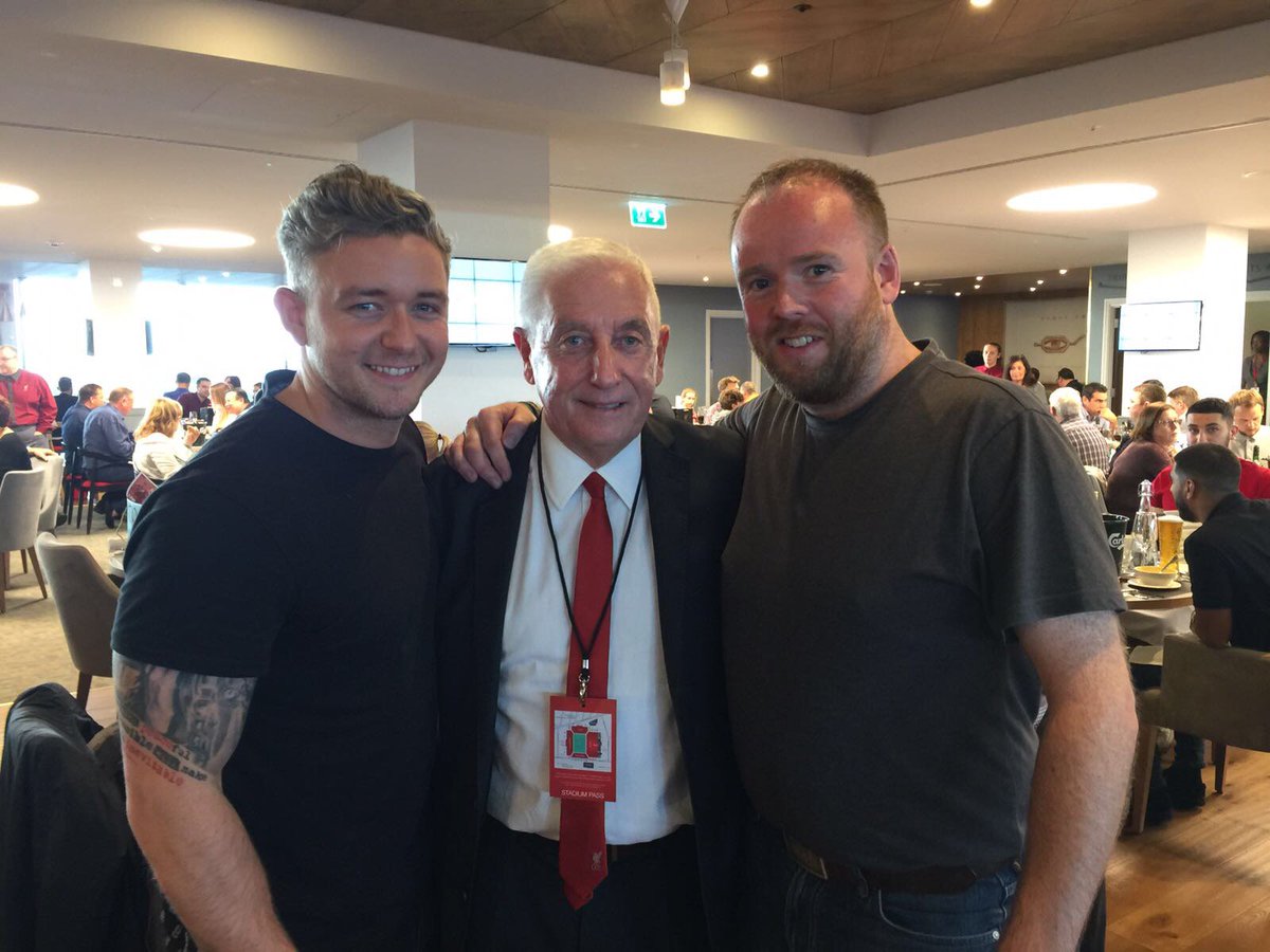 Look who Team <a href="/Helsby_Longden/">Helsby & Longden</a>  bumped into this evening #LIVHOFF