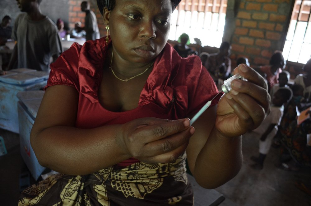 "Es inaceptable que casi 1M de niños mueran cada año por neumonía cuando hay una vacuna que podría salvar sus vidas" bit.ly/2xsDS6w