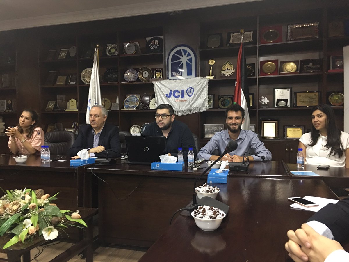 salehhanash87's tweet photo. #السياحة_والشباب : 
تشرفنا اليوم بالحوار الخرافي مع سعادة @MichaelNazzal 
 مشان نتغير ونحسن لازم احنا نبلش وما نستنا الحكومة والدولة تعمل https://t.co/3iYbmmFt6N