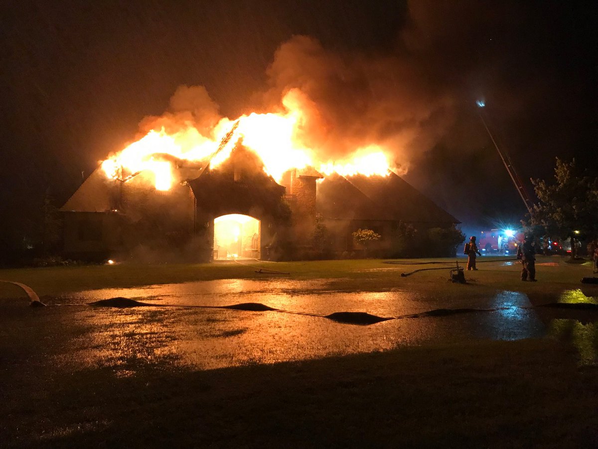 UPDATE: Norman Fire Inspectors rule lightning as cause in overnight fire that destroyed a Norman home. More: bit.ly/2vp63BN