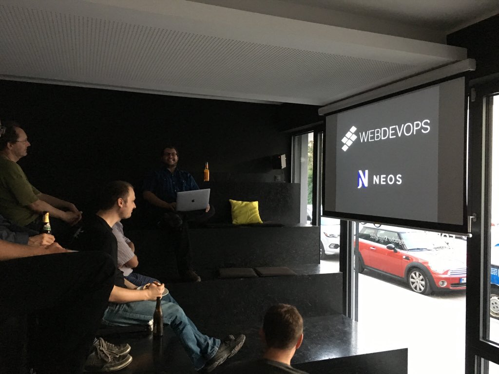 NeosFlowMunich's tweet photo. @hhoechtl talking about how to use #Docker and #neoscms from dev to production. Really impressive setup and a lot to learn for us 😊 https://t.co/lB7qP1qOUq