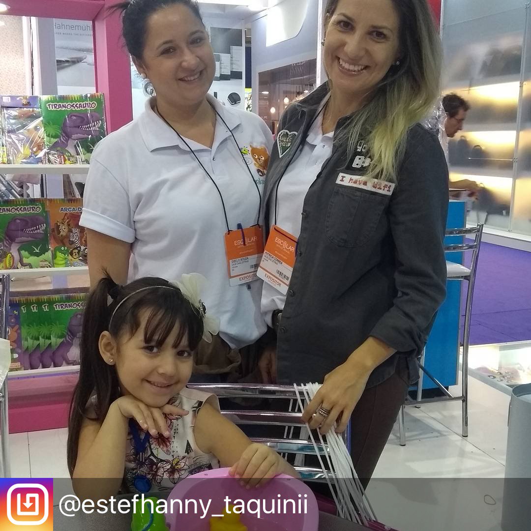 valedasletras's tweet photo. Só temos a agradecer a presença da querida Estefhanny Taquini em nosso estande e também pelo carinho passado por ela em suas redes sociais! https://t.co/LYfFEDpWZI