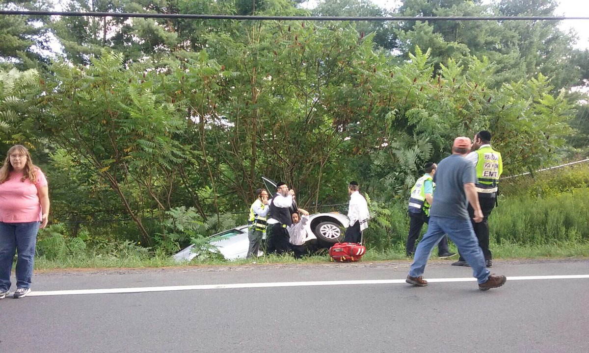 CatskillNews's tweet photo. PHOTOS: Hatzolah on scene of a rollover MVA on the Route 42 near Krula Camp in South Fallsburg, Chopper being requested. https://t.co/AZIAOoUZ3o