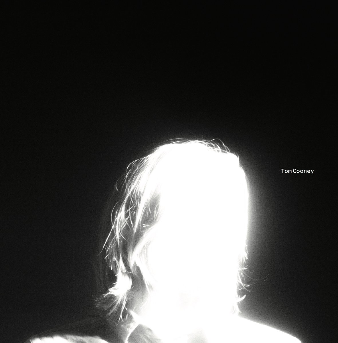 BernardZuel's tweet photo. Quiet but dangerous. Why @tom_cooney is an antidote to bedwetting soft rockers/faux folkies. An album of subtle jabs https://t.co/PpKzNtN9eb https://t.co/jipfmip0sC