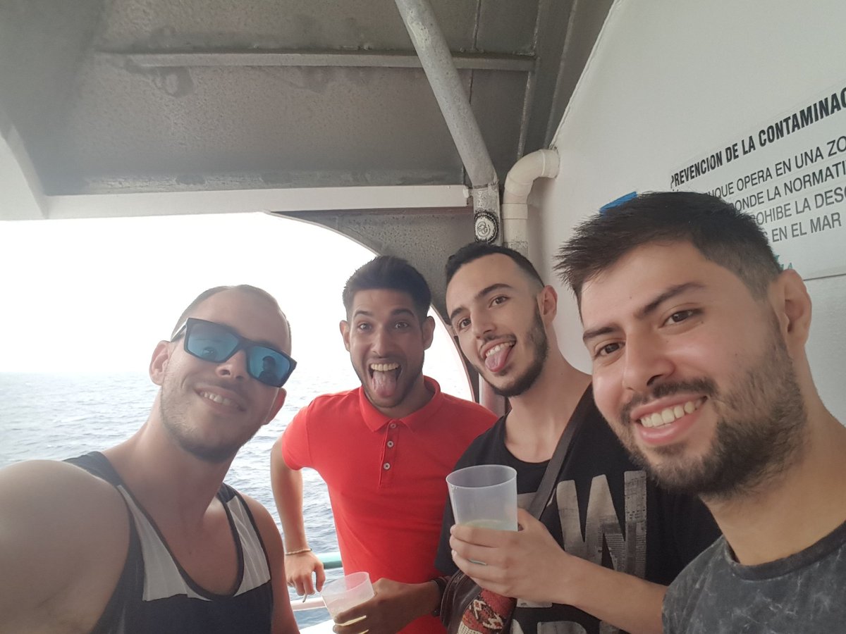DomiRoco's tweet photo. #ibiza https://t.co/FtswHSK5PU