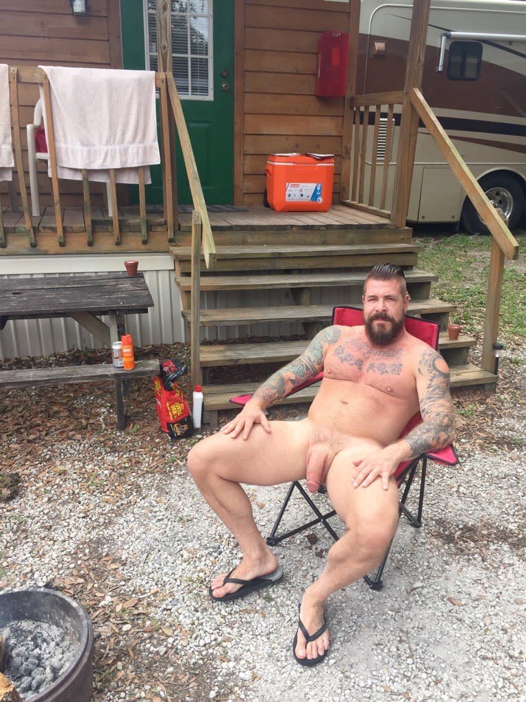 Nude Dirty Redneck.