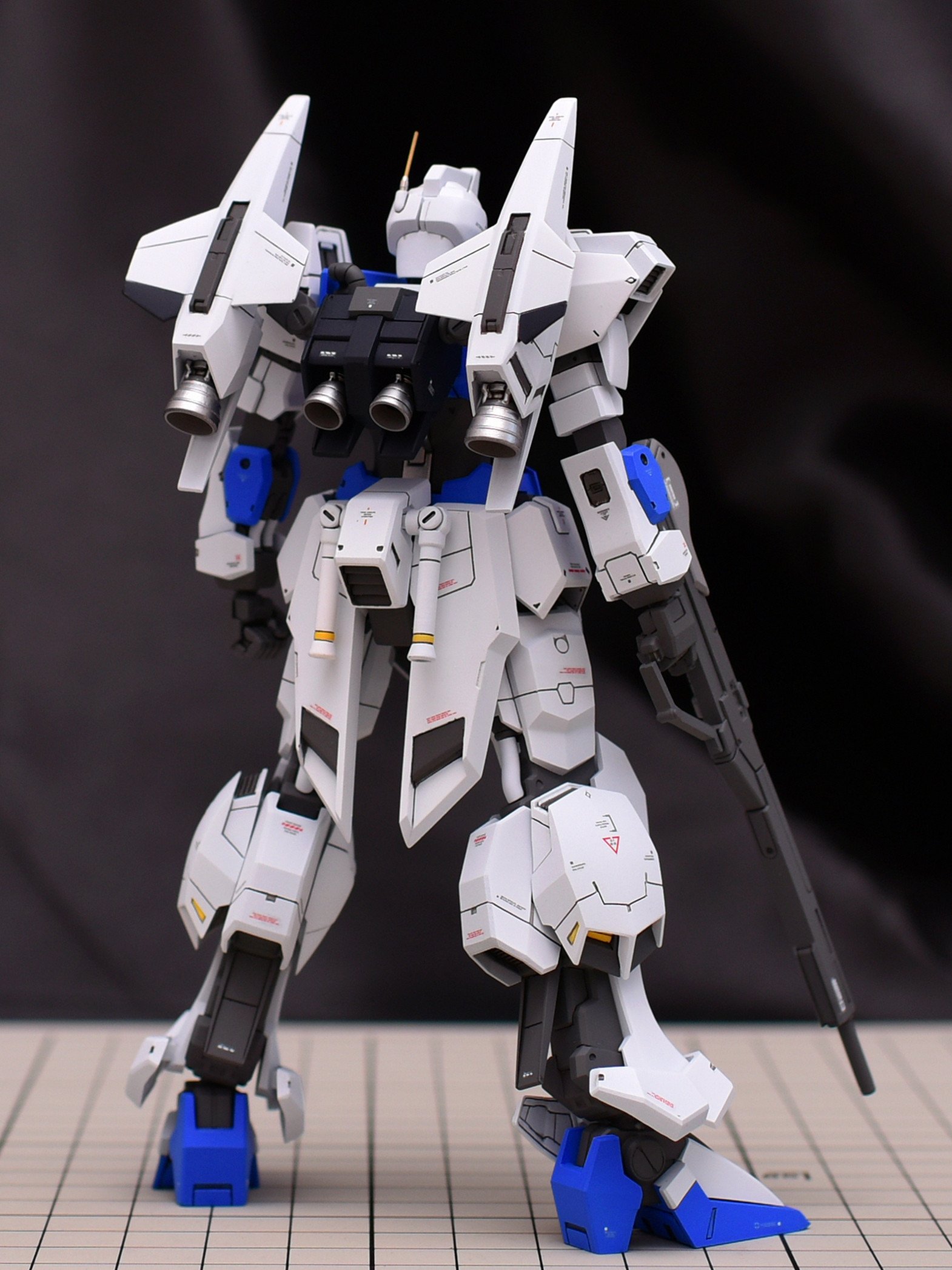 Zick Form C3afa Tokyo 17 Zick Form 新作 機動戦士ガンダムz Define 1 144 Msz 000 零式 弐型 彩色見本完成しました よろしくお願いいたします T Co Fxllgquxet Twitter