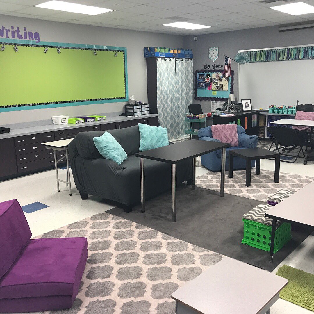 Miss Kerr tweet media