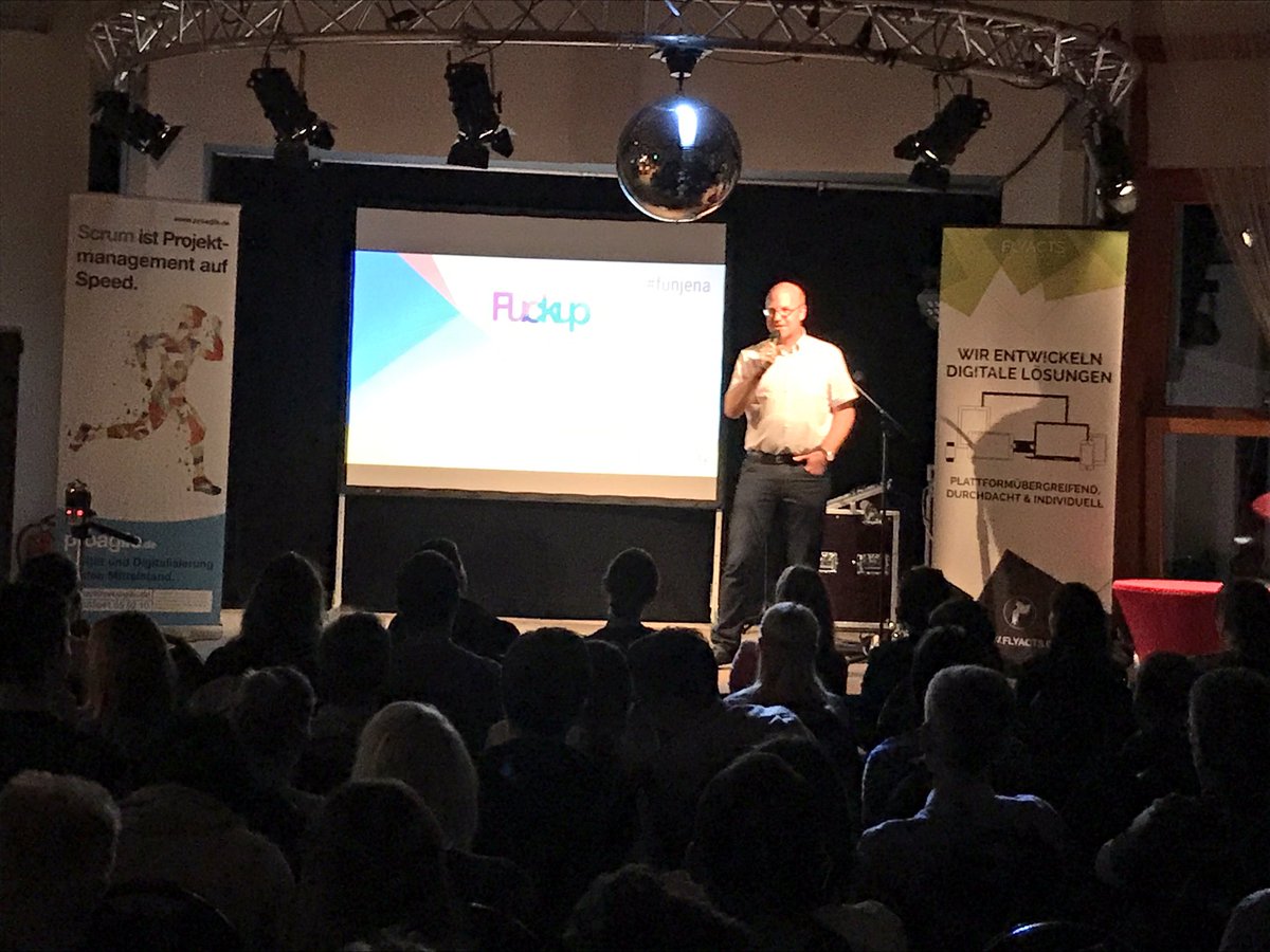 marcusfunk's tweet photo. Herzlichen Dank für die starken Worten bei #funjena @SeidlRichard #fuckupnights https://t.co/Hou5GAkrh8