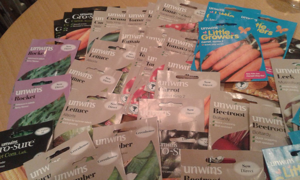 Thank you @TescoSouthwark for the amazing seed donation to <a href="/EdibleAvondale/">Edible Avondale SE1</a> <a href="/EdibleSE16/">Edible Rotherhithe</a> workshops <a href="/southwarkMG/">Southwark MGs</a>