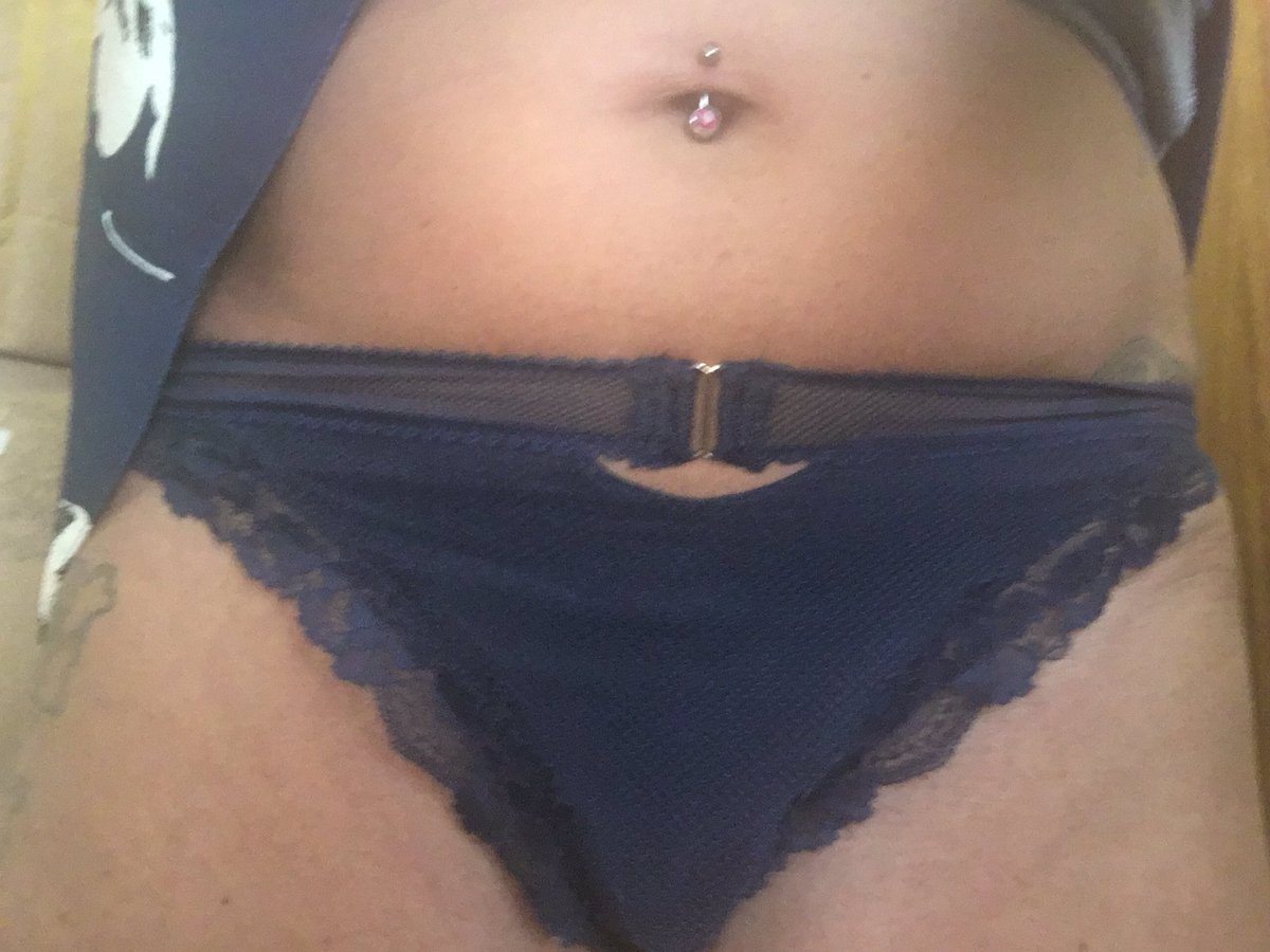 sexymilfsue's tweet photo. New underwear 4my anniversary #amateur #milf #wife hiding #pussy &amp; #tits behind navy blue #Thong &amp;bra RTcomment&amp;DM me your email @Milf_Wives https://t.co/ez7auWzqHB