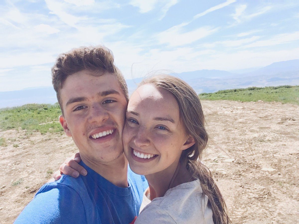 emsimpss's tweet image. See you in Houston 😉❤ #elderlarson