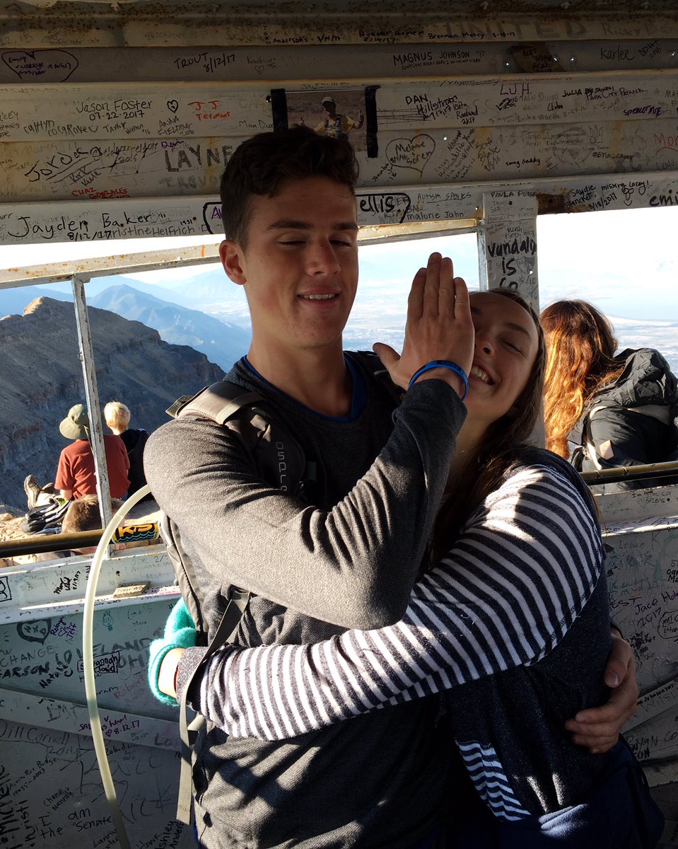 emsimpss's tweet image. See you in Houston 😉❤ #elderlarson