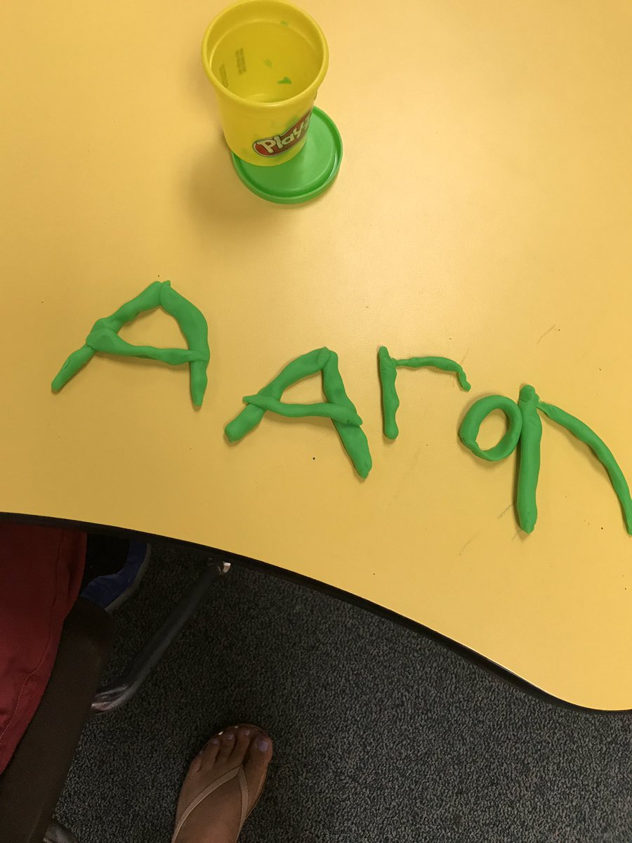 MrsVance_Kinder's tweet photo. Practicing our names! #BPEKinder @BPE_Broncos https://t.co/pzMx1XYxTo