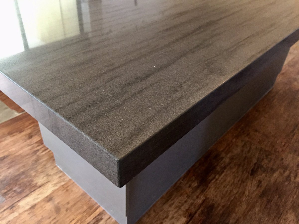 LifeStoneTops's tweet image. #lifestonetops just fitted this #StoneOverlay in #Andalusia all in a day's work. #kitchendesign