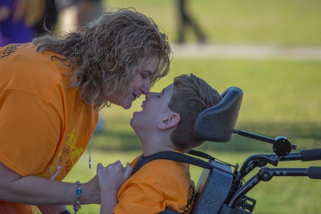 SunHealthFL's tweet photo. Congrats to our Jacksonville team, a Top 10 corporate fundraiser for #MarchforBabies walk. Then there's this touching moment from the walk: https://t.co/qylmrfpRLK