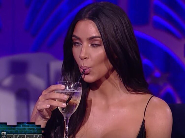 _sethgrey's tweet photo. Being a lightweight is lit because while y'all are paying hundreds of rands to get tipsy I'm here paying R25 and I'm gone https://t.co/g66TYGTG7U