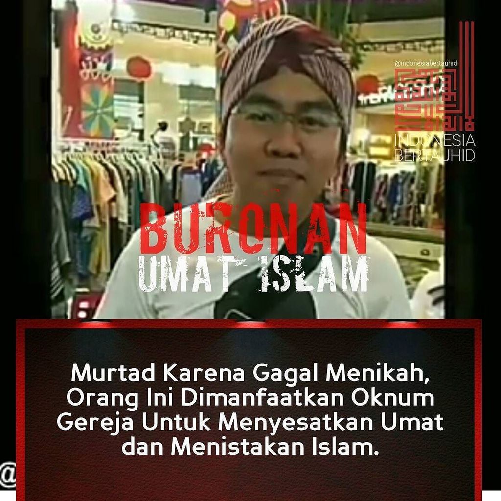 .
Bagian ke 2
.
8. Sejak di baptis oleh ayah Kanya dengan bukti foto - foto termasuk dimana Kanya dan ibunya mengapit di kiri kanan Fadil

…