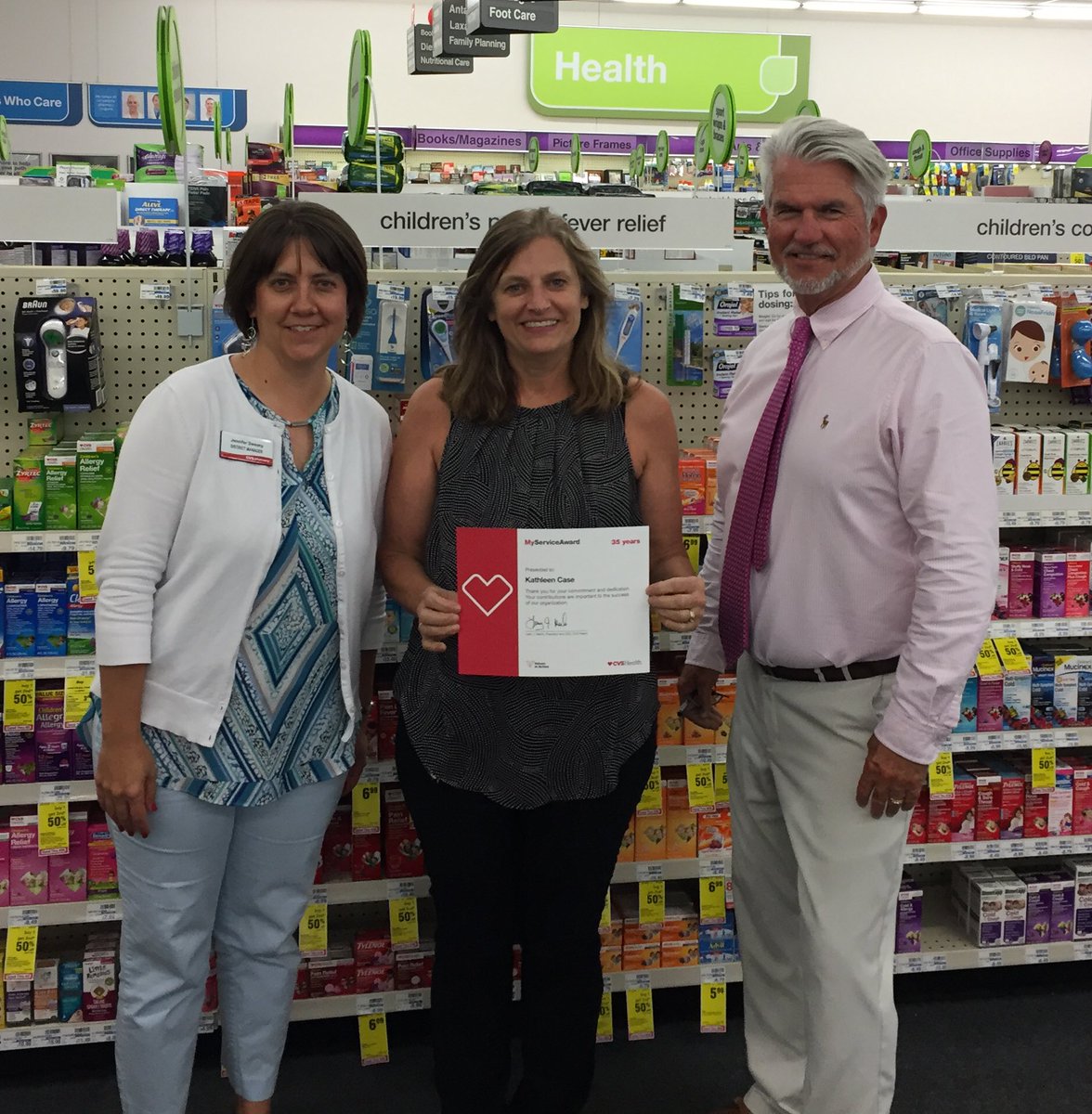 harvick_sadler's tweet photo. Congratulations Kathy on 35 years with CVS!  #D5ROCKS https://t.co/pWh6pCZtue