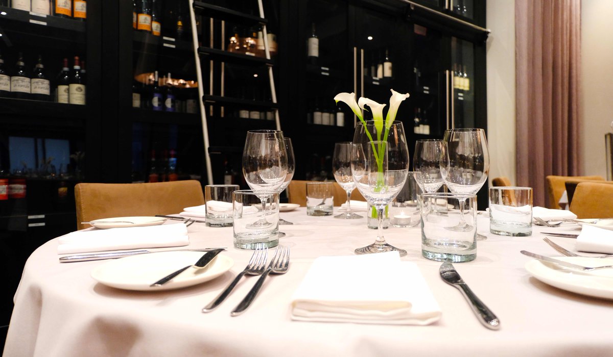 ModusToronto's tweet image. Did you know that Modus offers two private #dining spaces right in downtown #Toronto? E-mail us to find out more.