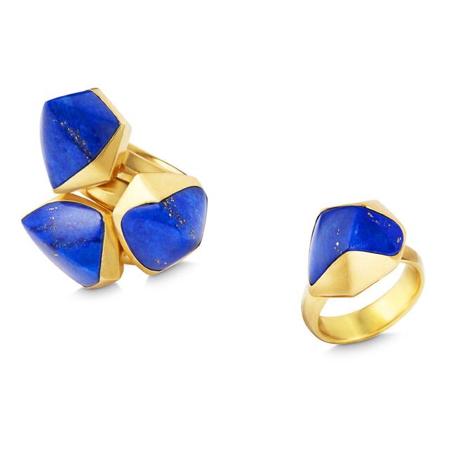 This stackable style of asymmetric lapis set in 20-karat yellow gold is bold enough to wear on its own. ow.ly/TbHg30aKxoP