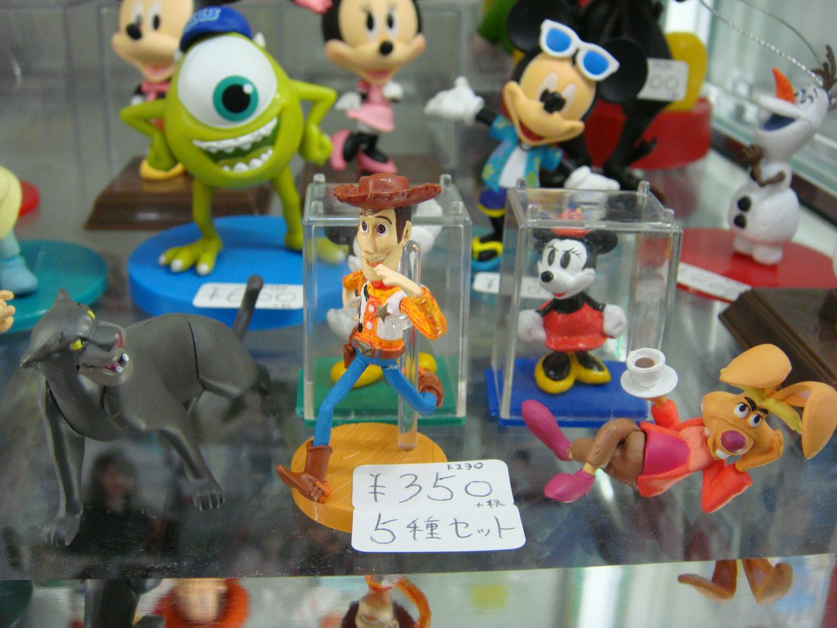 レンタルショーケース Cubestyle F230case 少年アシベ ゴマちゃんやわらかフィギュア プリティ ペコちゃん F234case ディズニーフィギュアセット C296case キングダムwcf 王奔 が入荷しました