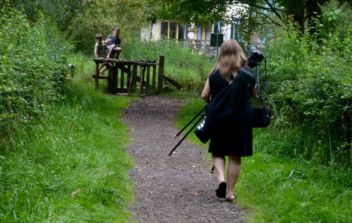 Filmmaker Petra Noordkamp was de laatste keer in de wijk EVA-Lanxmeer. Kom naar haar filmvertoning in september: lekart.nl/film-petra-noo…