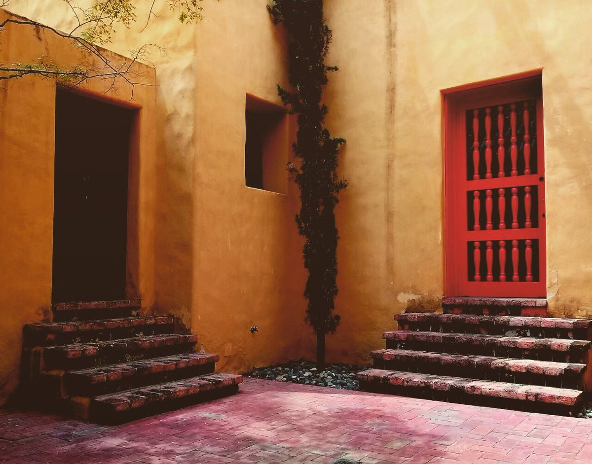 m_arq's tweet photo. Visitando a Barragán... ya que ando por acá! :) https://t.co/64BHTAt7sl