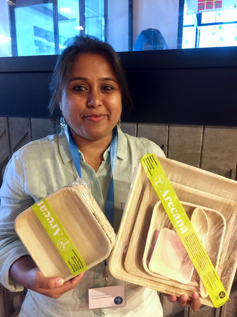 Emp_Ppl_Award's tweet photo. #epOnsite Mumbai - Tamule Plates produces nice biodegradable homeware & creates jobs for women in India. @rdebaleena https://t.co/T9RMKUATvs