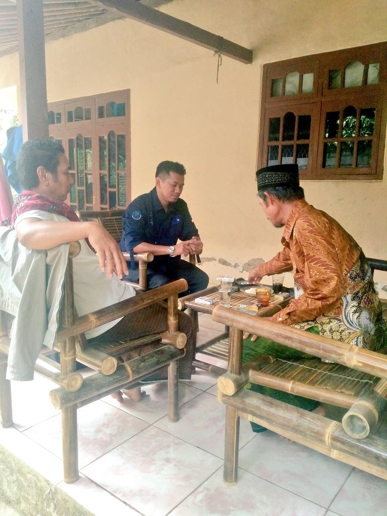 PapanaBarudaxs's tweet photo. #AksiPPB Diskusi Bhs Tindaklanjut Fasilitasi Pokdakan Peroleh akses Penguatan Modal Yayasan @puslatluhkp @BudidayaKKP @brsdm_kp @fisheris_ https://t.co/Lfe3LR6WpC