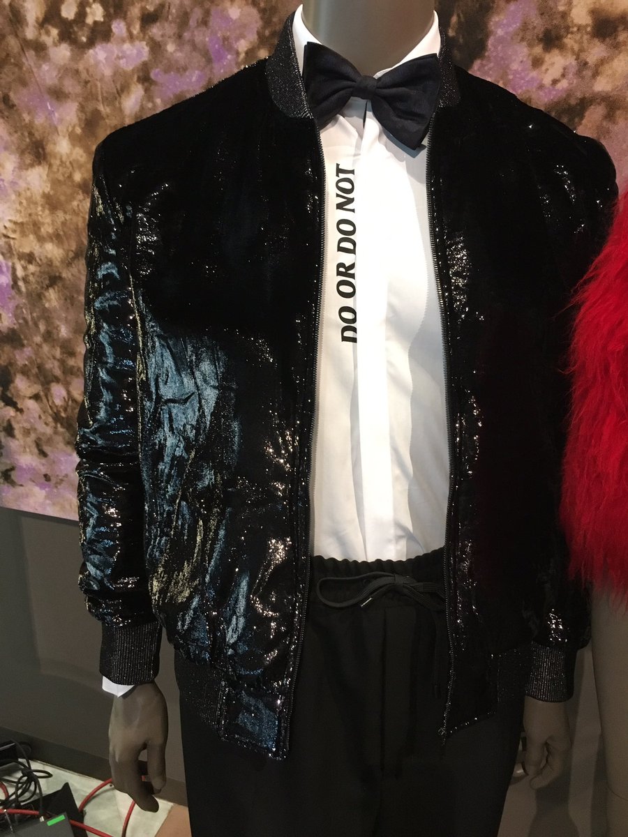 MochaManStyle's tweet photo. I'm attending a @HouGrandOpera at The Webster, but I'm distracted by this sweatpants black-tie outfit #fashion #opera #houston https://t.co/p55jPyMwbG