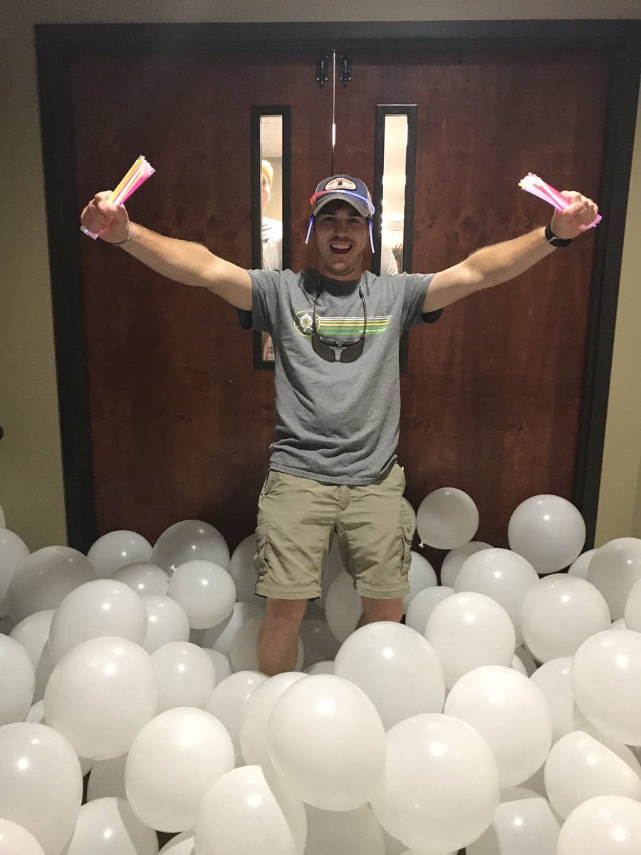FCF_Student's tweet photo. @fcffusionyouth #fcffusionyouth #fcfstudents #colorwars2017 @BJSwoager @claytontmartin https://t.co/jGuFHk1vzy