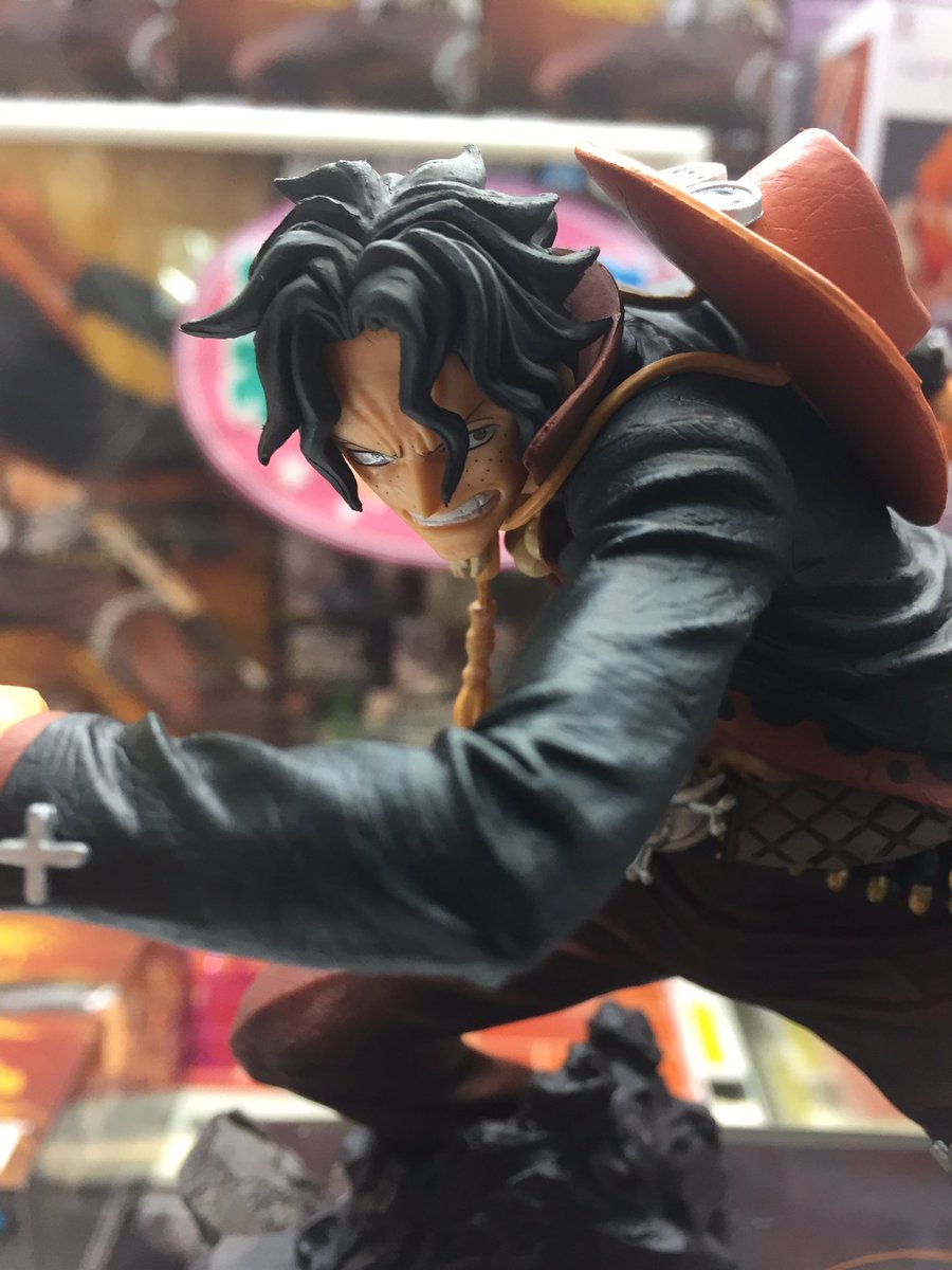 タイトーステーション 浅草店 בטוויטר ワンピースよりエースのフィギュアを入荷中です 表情 服装とリアルで凄くカッコイイですよ W ノ タイトー 浅草 ワンピース エース フィギュア