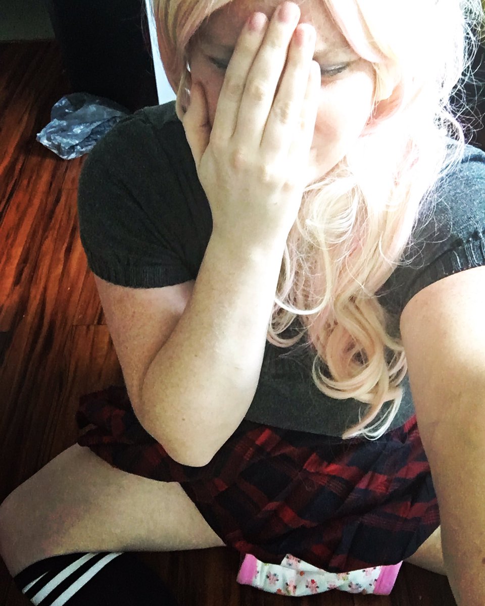 babylizzyjames's tweet photo. For some reason training pants are way way more embarrassing than diapers for me #abdlgirl #littlespace #humiliationfun #ageplay https://t.co/Pb4CsgEu3N