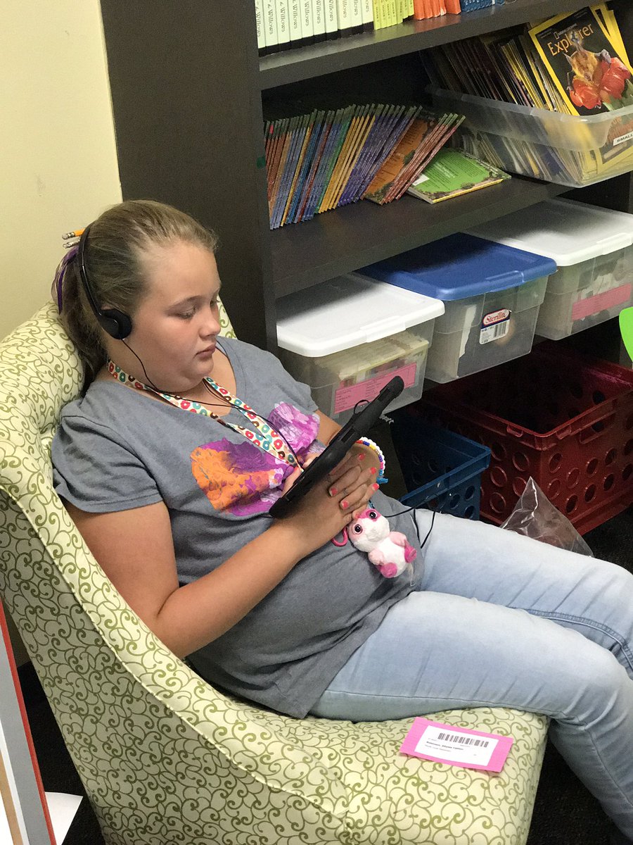 4thgradechatter's tweet image. Ss had an intro to virtual field trips through @EDpuzzle ! It quickly became a favorite social studies activity! #mcegators #brandourgreen