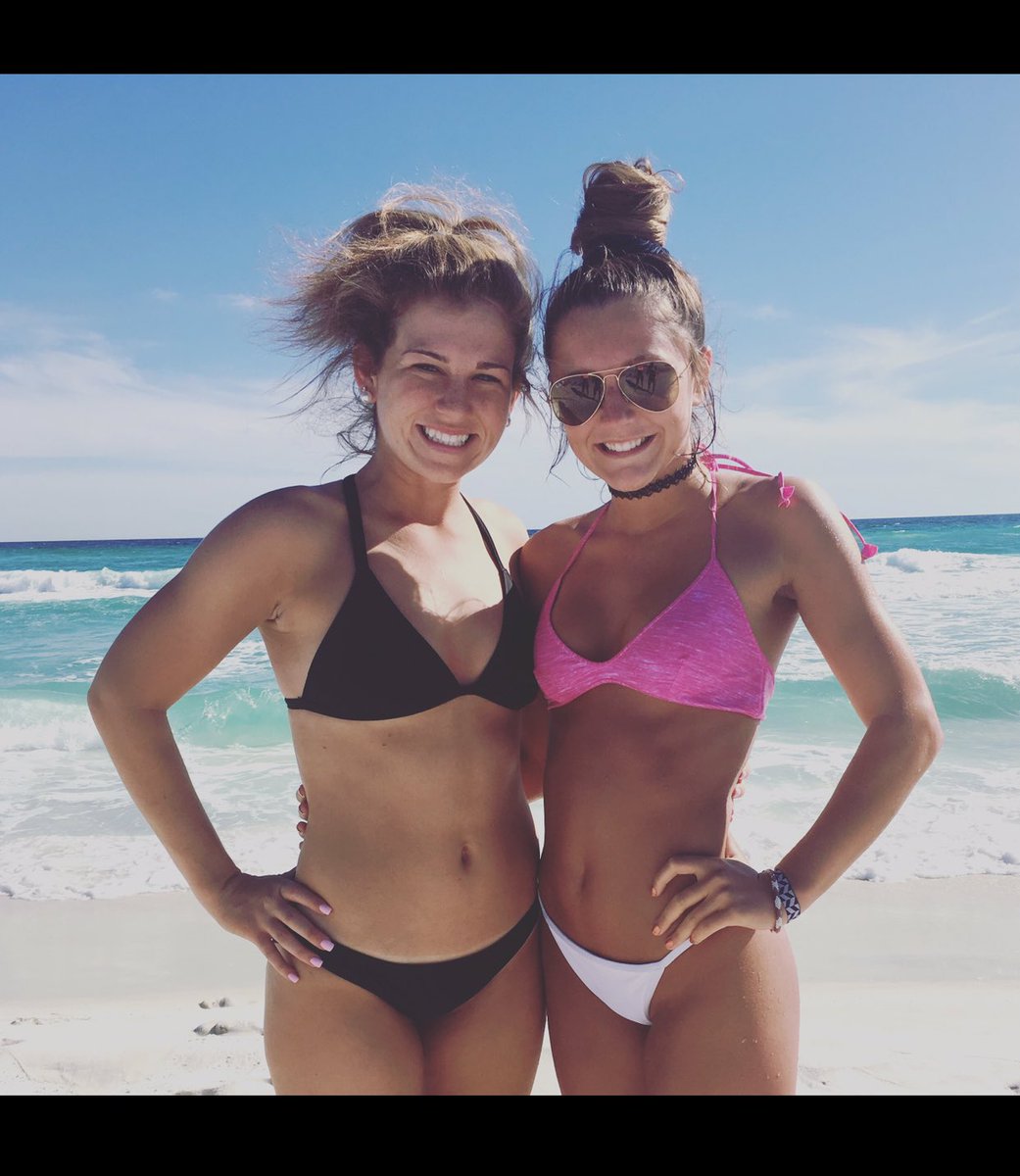 sarabeth_33's tweet photo. Happy Birthday @embells_ !!! I hope you had the best day ever!! Ilysm❤️🔞‼️ https://t.co/Tgg4PKC5k1