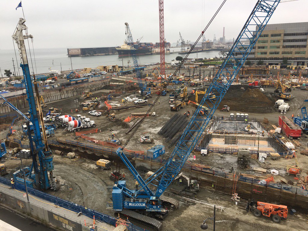 MortensonPres's tweet image. Chase Center SF, future home of the Golden State Warriors. 15 cranes, 115 pieces of equipment and 330 craft workers!