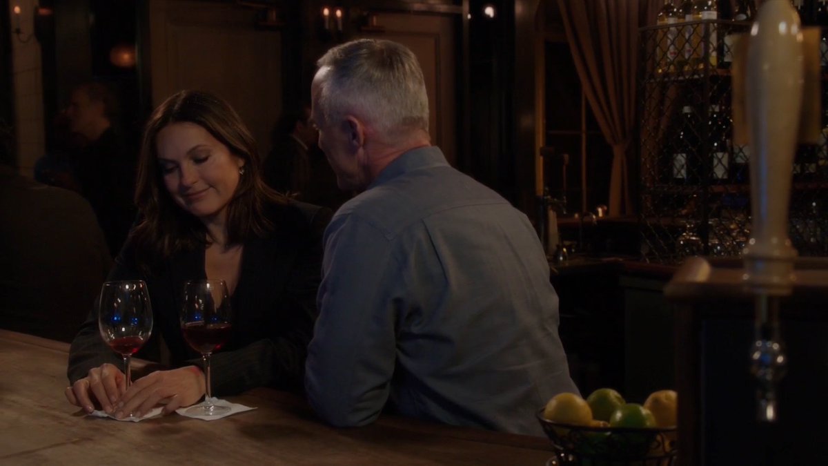 The16thPrecinct's tweet photo. 'You're just looking out for me'
'Always'
#SVURewatch #Foxathon🦊 Unholiest Alliance
@Mariska @BobbyBurke https://t.co/y3jAfbJrvJ
