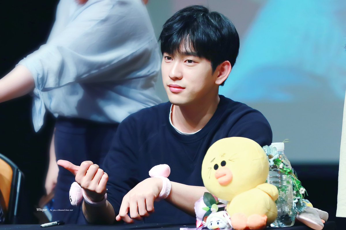 Whisper_922's tweet photo. [HQ] 170818 용산팬싸

#JJProject #Jinyoung #진영 
#Verse2 #내일오늘 https://t.co/v4abQkdLMj