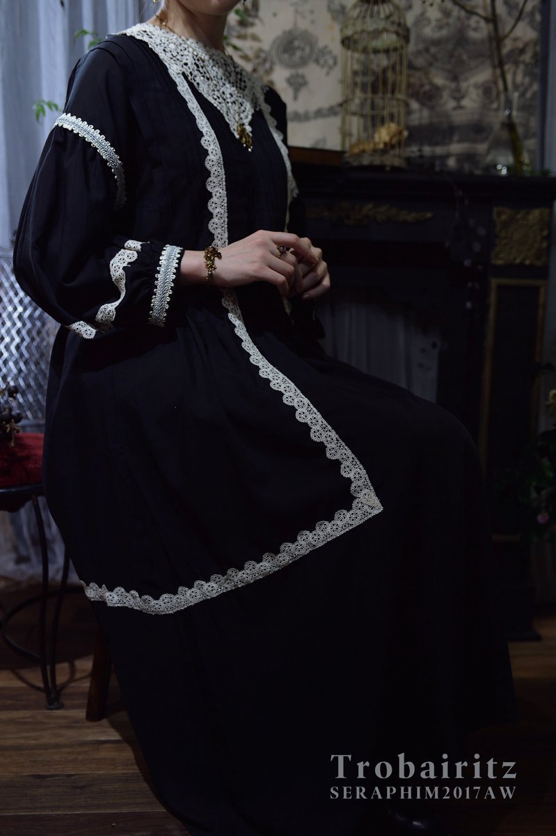 New Arrival】SERAPHIMの新作「吟遊詩人のワンピース」の画像を