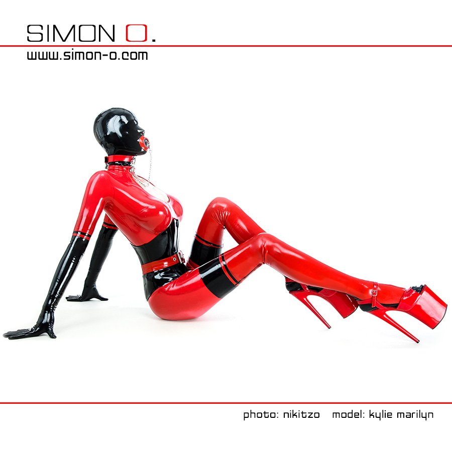 Simon O. Latex on X: New latex mask now online  / X